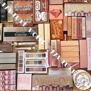 BEST BIGGEST MOST FAVORITE MAKEUP MYSTERY BOX